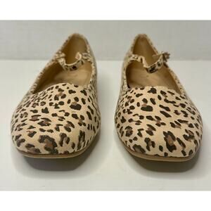 Journee Collection Women's Carrie Square Toe Mary Jane Leopard Flats Size 8M